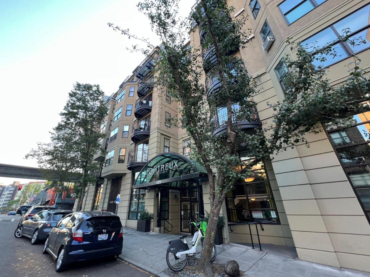 Cozy Downtown Condo Retreat With Space Needle View سياتل المظهر الخارجي الصورة